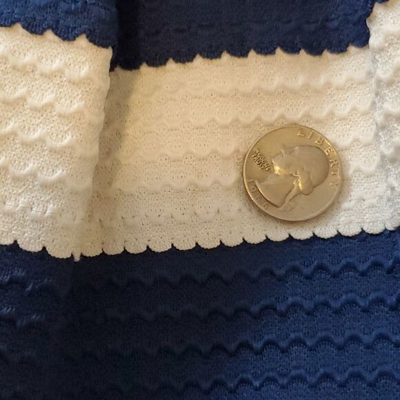 Active Women's Skirt - Picture 6 of 8